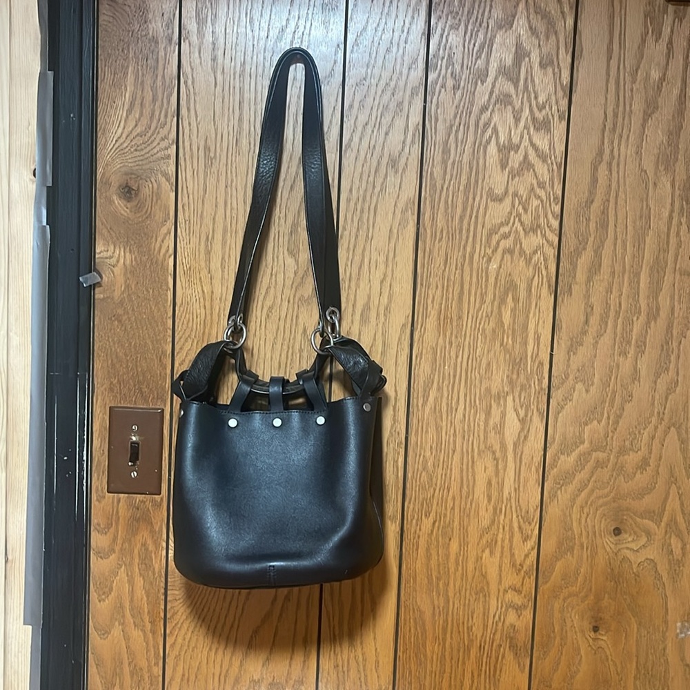 Rag & bone"Studded Pebbled Leather Bucket Bag Black - Picture 6 of 16